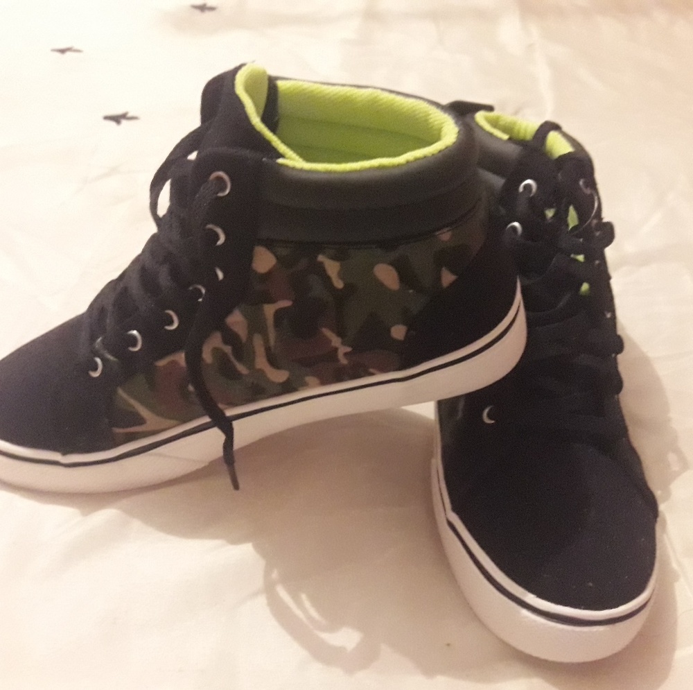 sneakers